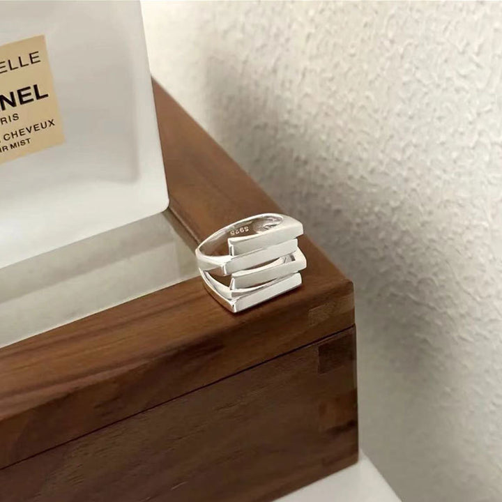 Quadruple Step Adjustable Ring