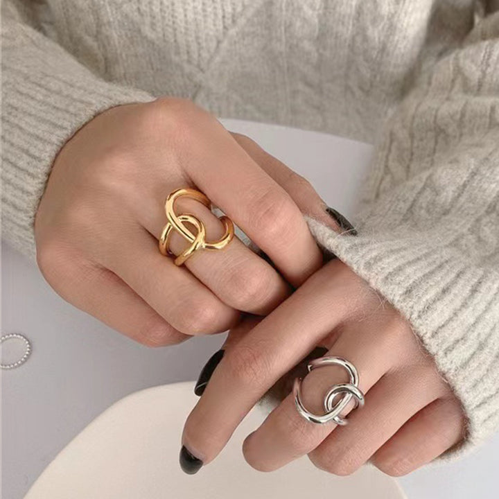 Double C Lnotted Line Adjustable Ring