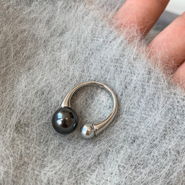 S925 Sterling Silver Black and Gray Pearl Ring