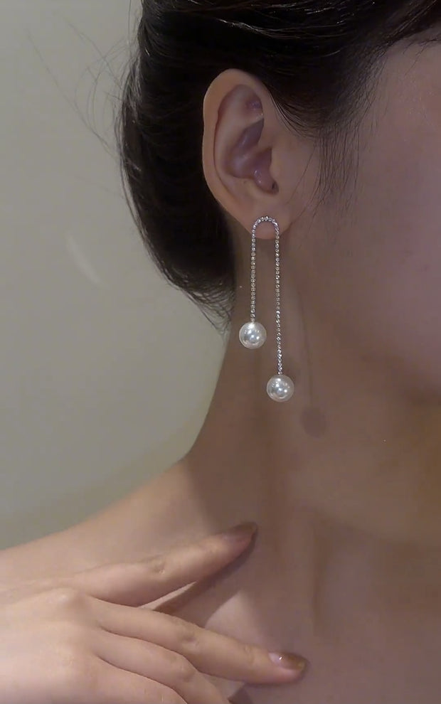 Golden Diamond Tassel Pearl Earrings