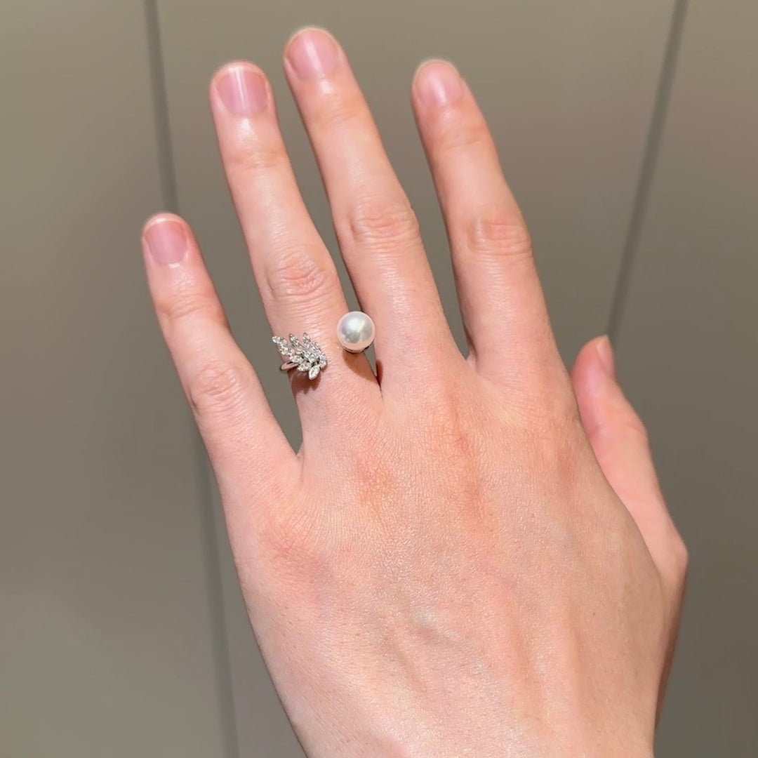 Feather Pearl Adjustable Ring