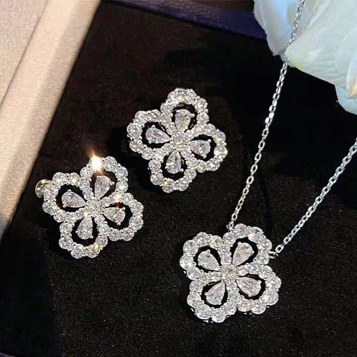 Four Leaf Clover Halo Necklace and Stud Earring Set