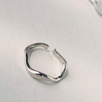 925 Sterling Silver Irregular Wave Ring