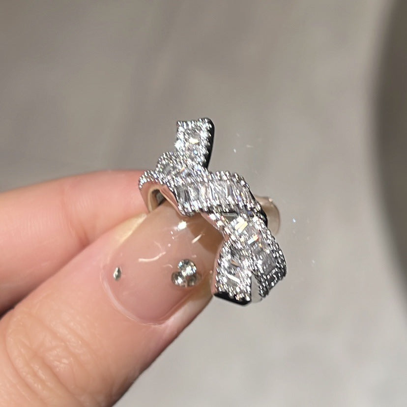 Button Knot Sparkling Diamond Adjustable Ring
