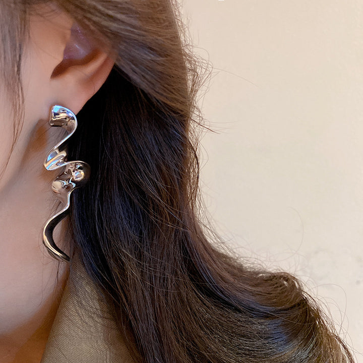 Twisted Line Geometric Earrings