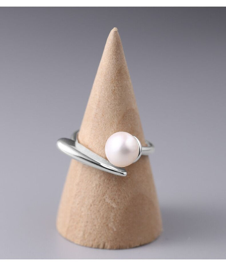 Sterling Silver Interlocking Pearl Ring