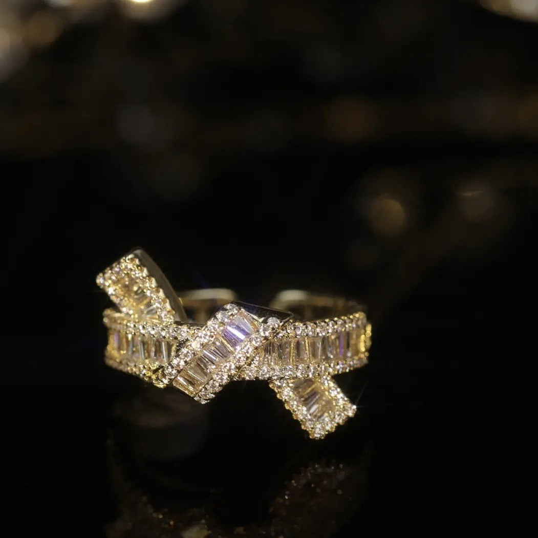 Button Knot Sparkling Diamond Adjustable Ring