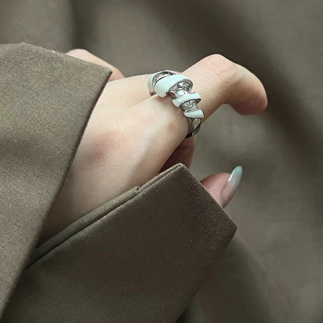 Vintage Enamel Adjustable Ring