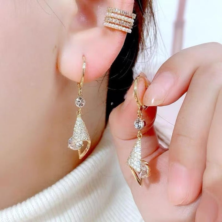 Spiral Sparkling Earrings