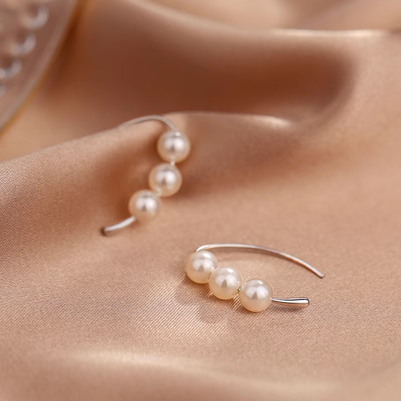 Water Drop Triple Pearl Earrings
