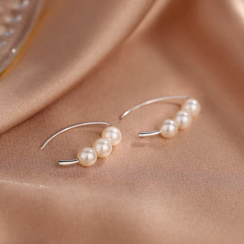 Water Drop Triple Pearl Earrings