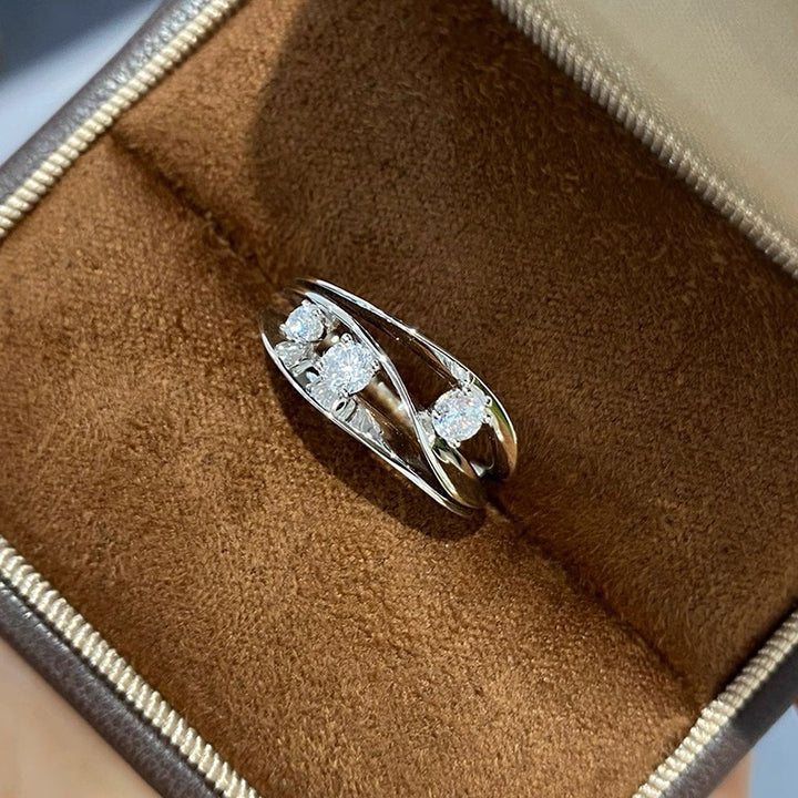 Wave Curve Multi-Layer Ring