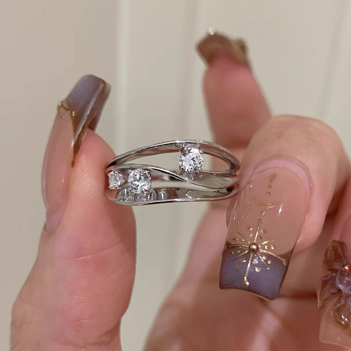 Wave Curve Multi-Layer Ring