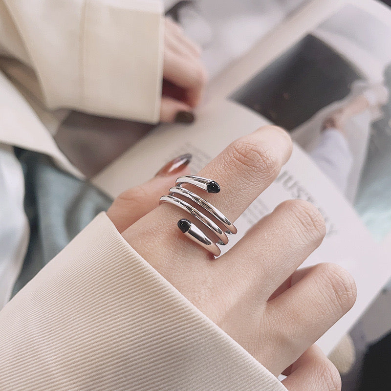 Multilayer Line Black Drip Adjustable Ring