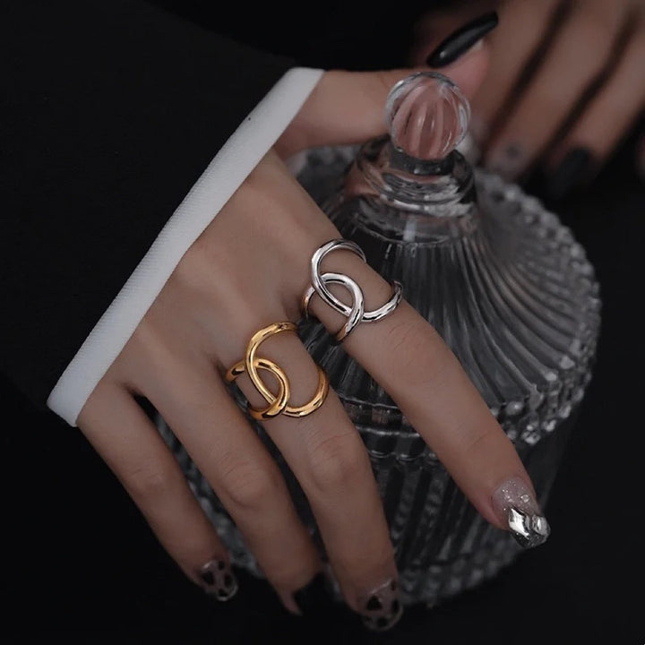 Double C Lnotted Line Adjustable Ring