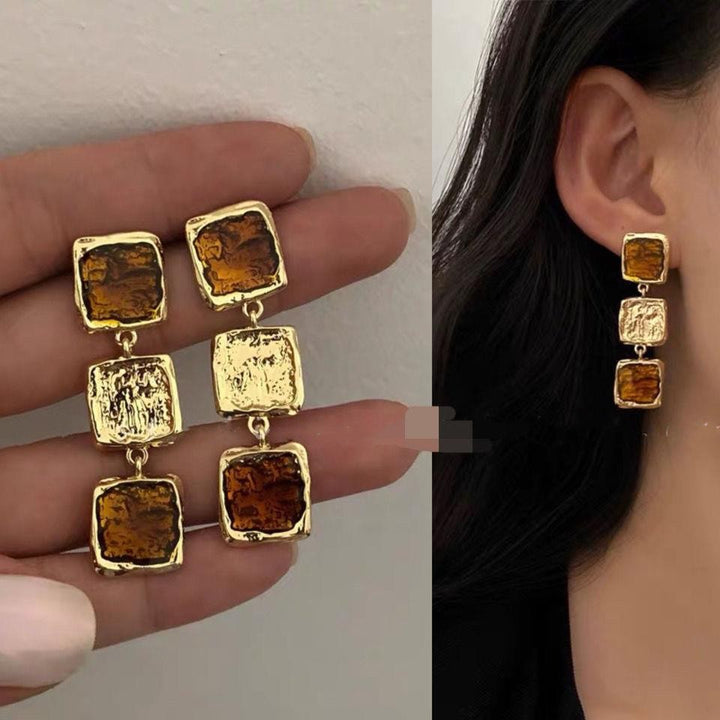 Baroque Vintage Resin Square Earrings