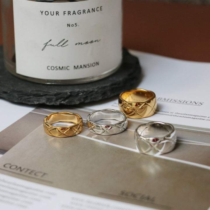 Classic Rhombus Ring