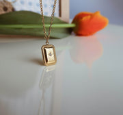 Vintage square necklace with diamonds