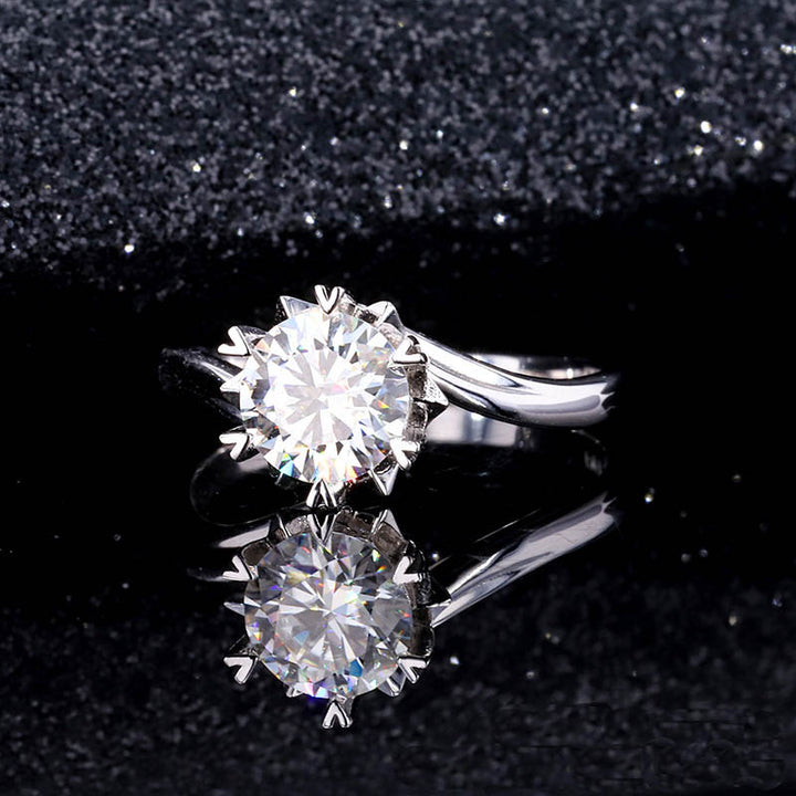 Blooming Petal Solitaire Moissanite Ring