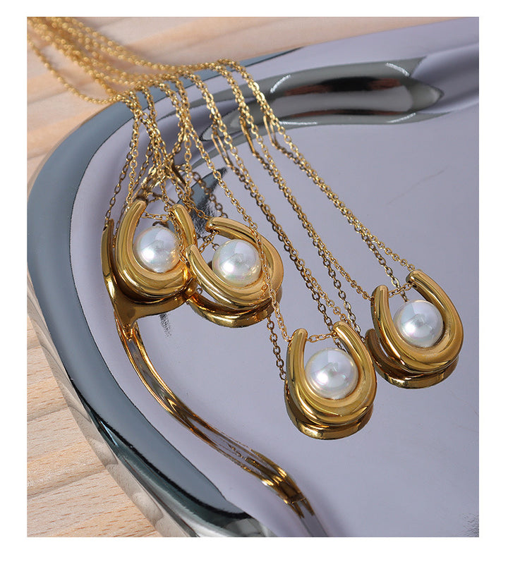 U-shaped Pearl Necklace