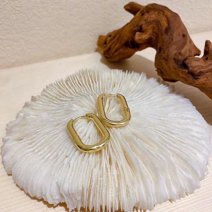 Classic O-Shaped Hoop Earrings