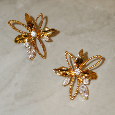 Lily Pistil Earrings