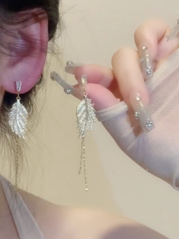 Micro Feather Tassel Earrings