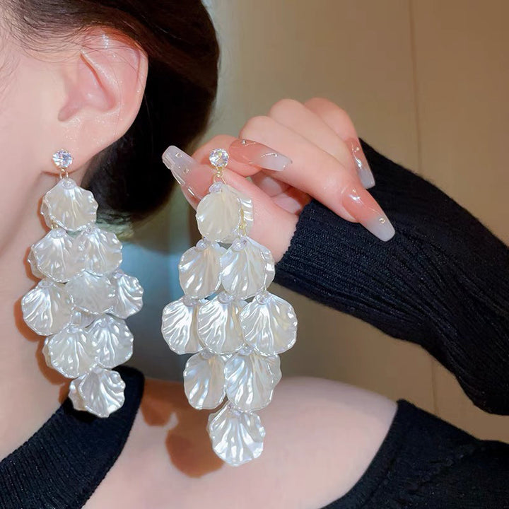 Vintage Zirconia Shell Waterfall Tassel Earrings