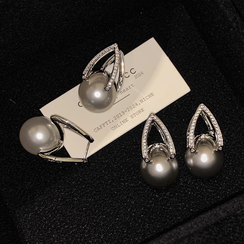 Pearl Earrings