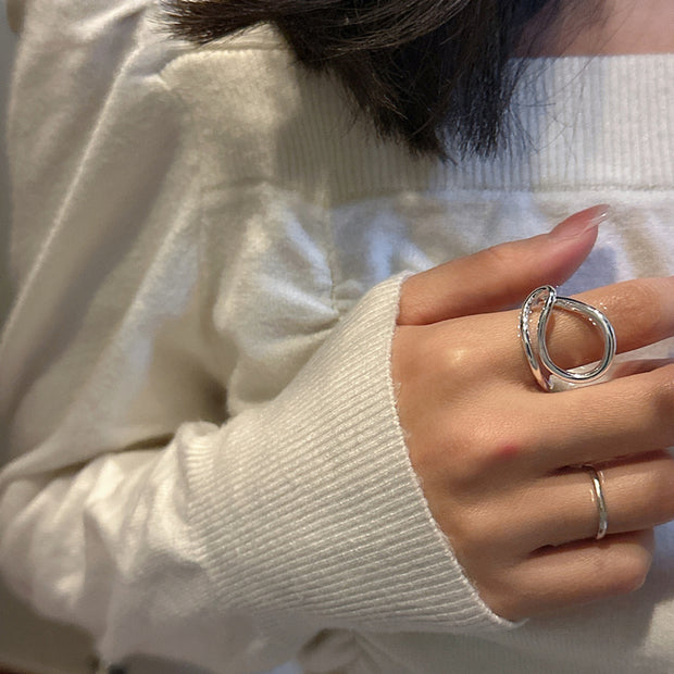 Minimalist Line Ring