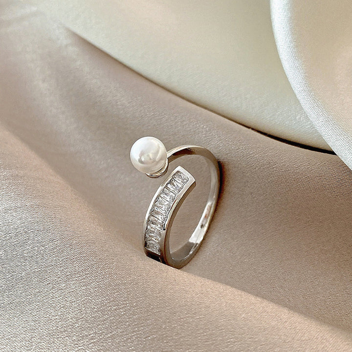 Geometric Zirconium Pearl Ring