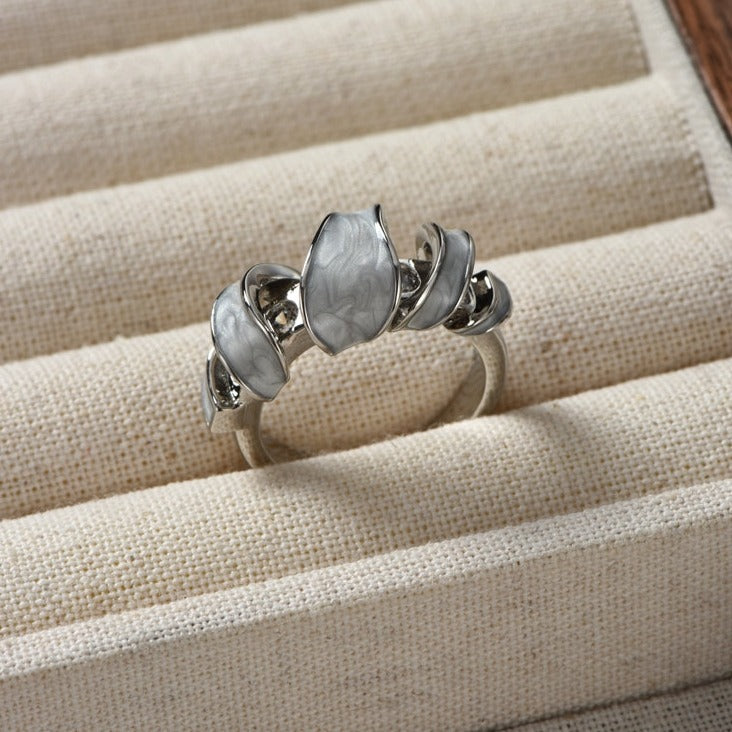 Vintage Enamel Adjustable Ring