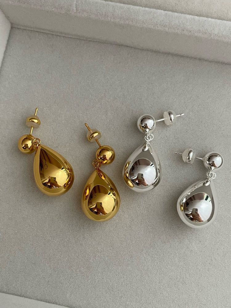 Water Drops Classic Vintage Earrings