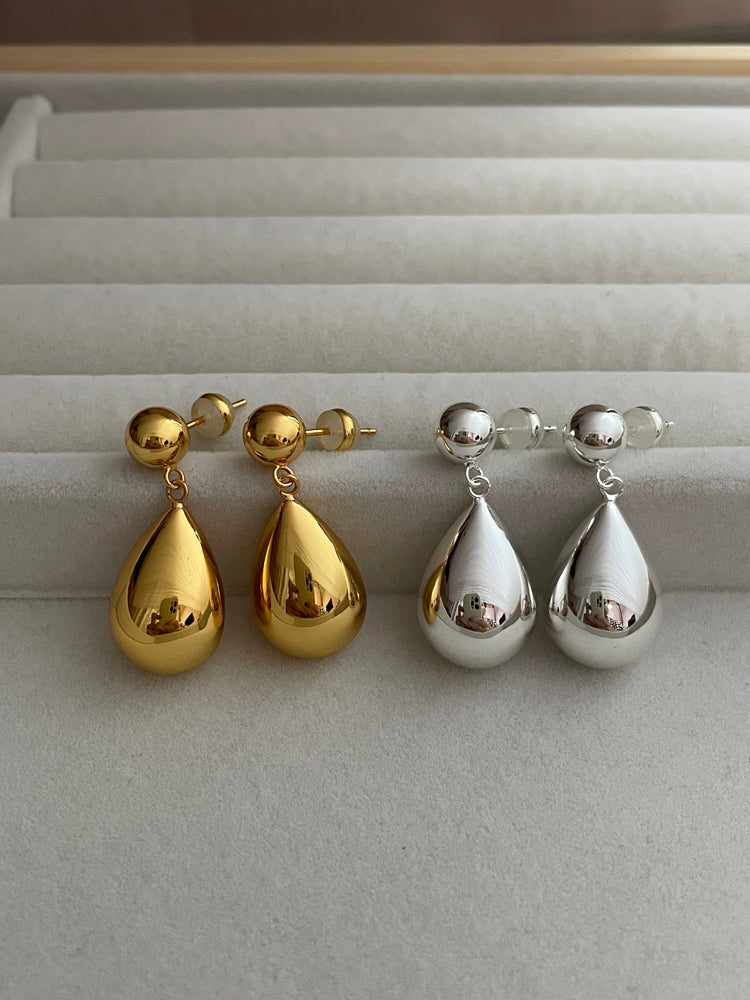 Water Drops Classic Vintage Earrings