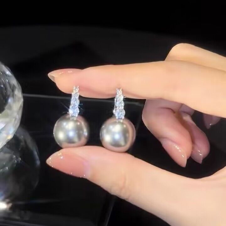 Rhinestone Light Grey Pearl Earrings