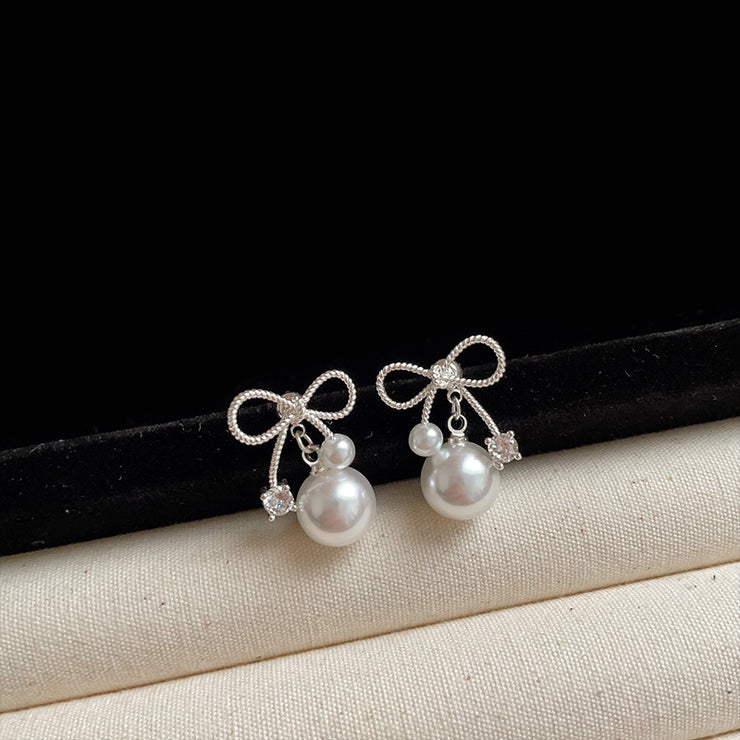 Ribbon Pearl Earrings