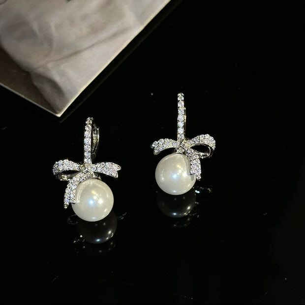 Zirconia Bow Pearl Earrings