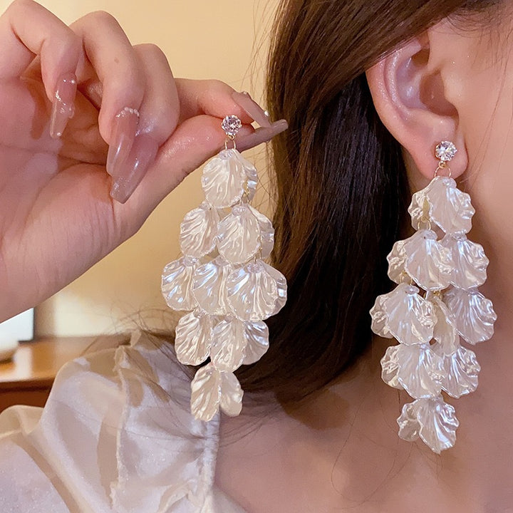Vintage Zirconia Shell Waterfall Tassel Earrings