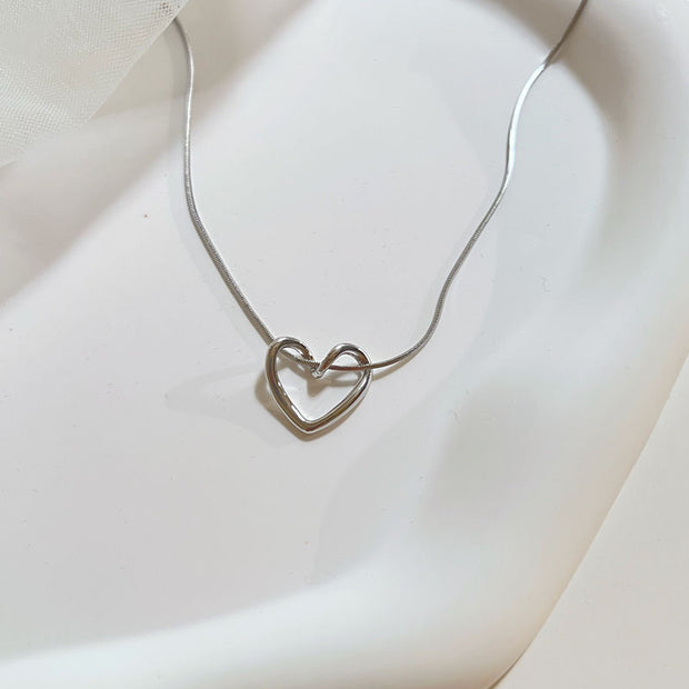 Openwork Love Necklace