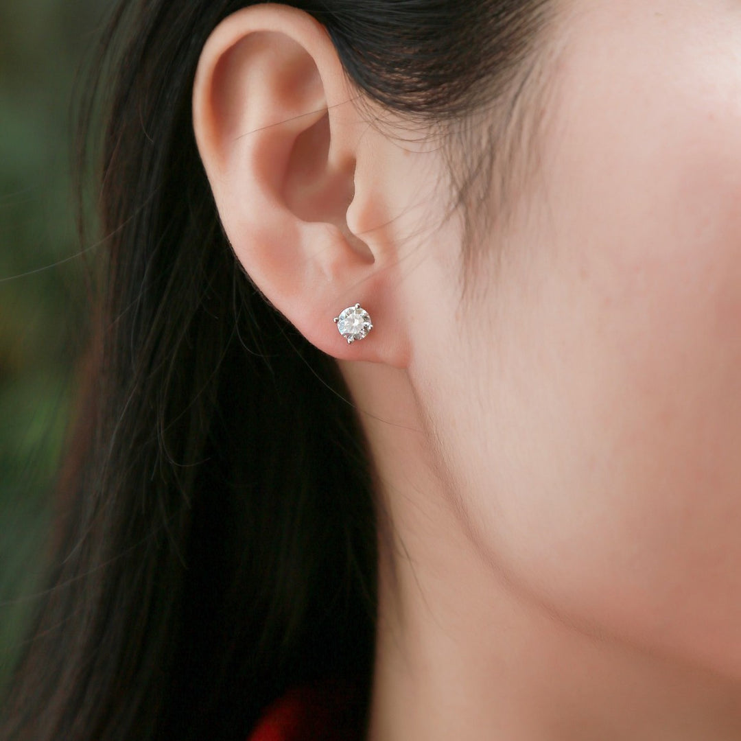 Classic 4-Prong Moissanite Stud Earrings