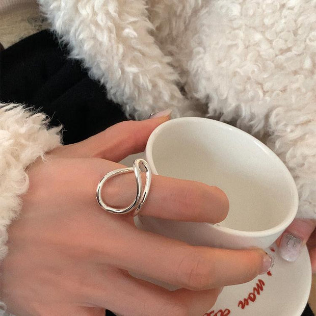 Minimalist Line Ring