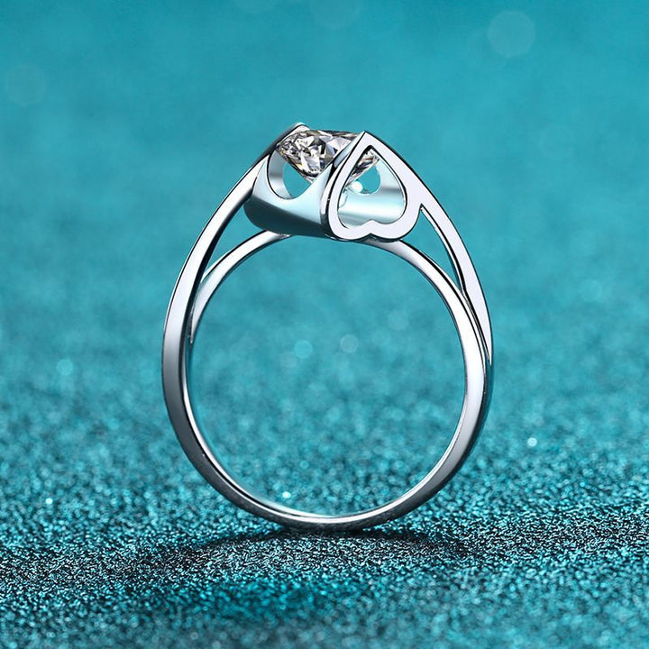 Heart Detail Moissanite Ring