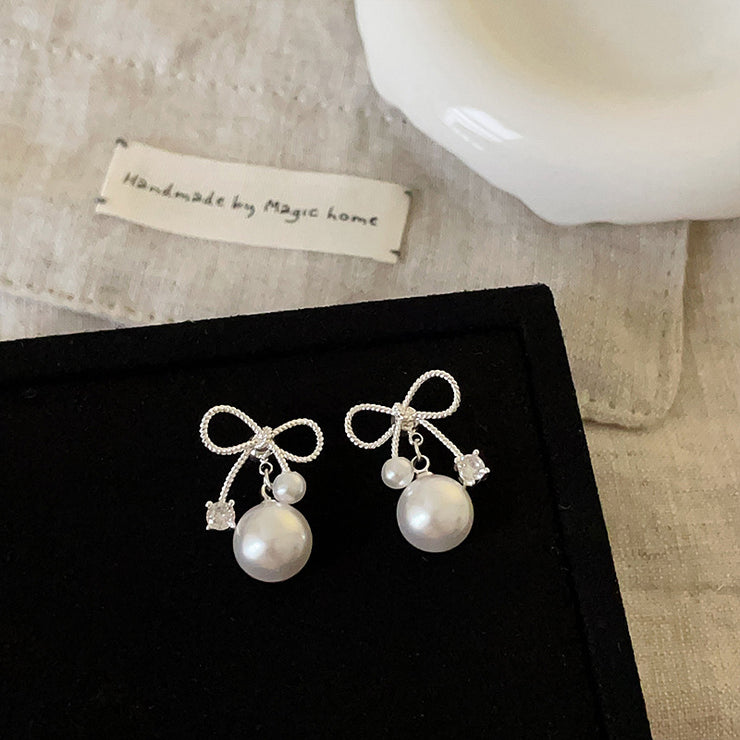 Ribbon Pearl Earrings