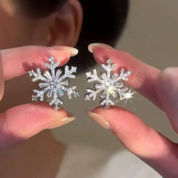 Super Sparkle Snowflake Earrings