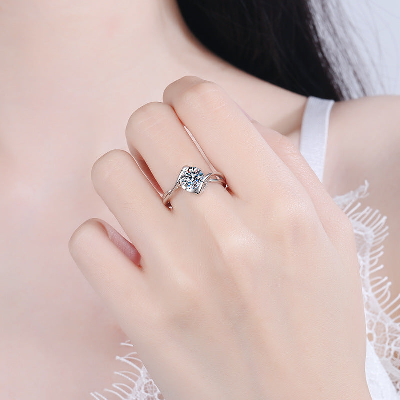 Heart Detail Moissanite Ring