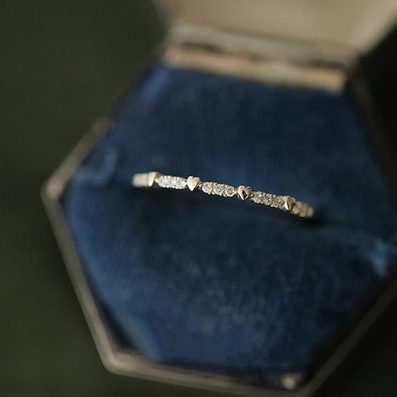 Heart Detail Zircon Stacking Ring — Slim Band | S925 Sterling Silver