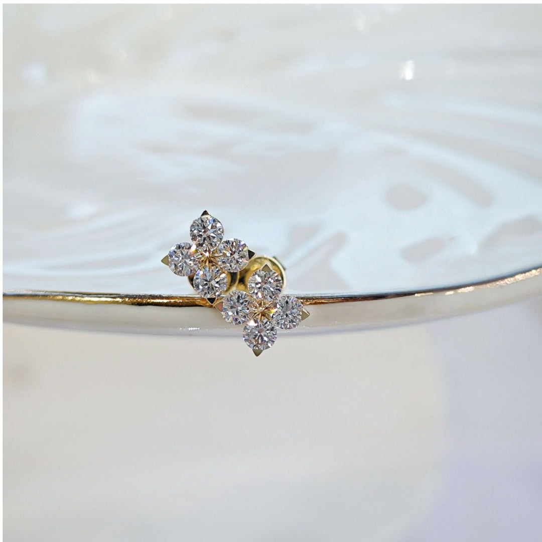 Flower Zircon Stud Earrings — Minimal Sparkle | S925 Sterling Silver