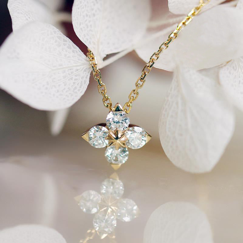 Flower Zircon Pendant Necklace