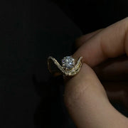 Curve Wave Ring