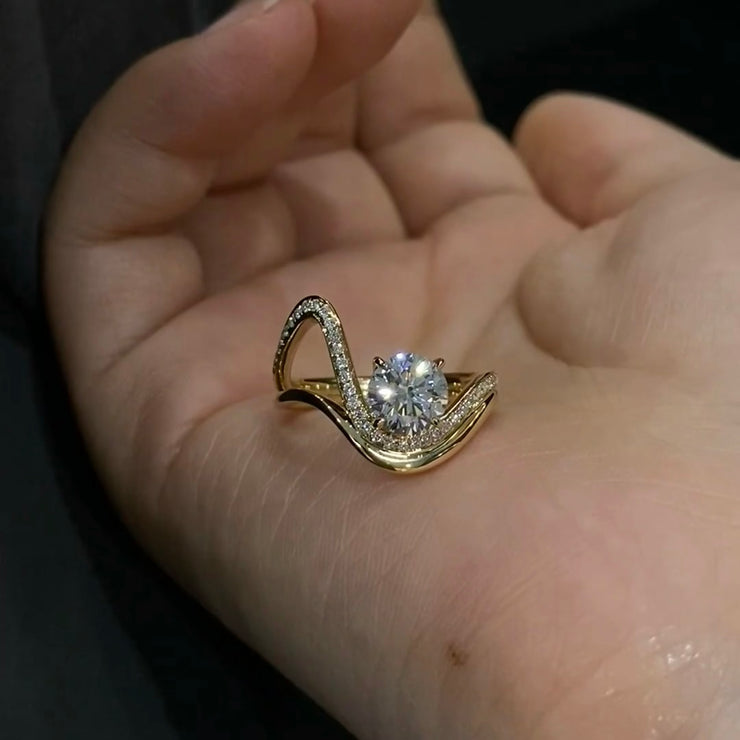 Curve Wave Ring